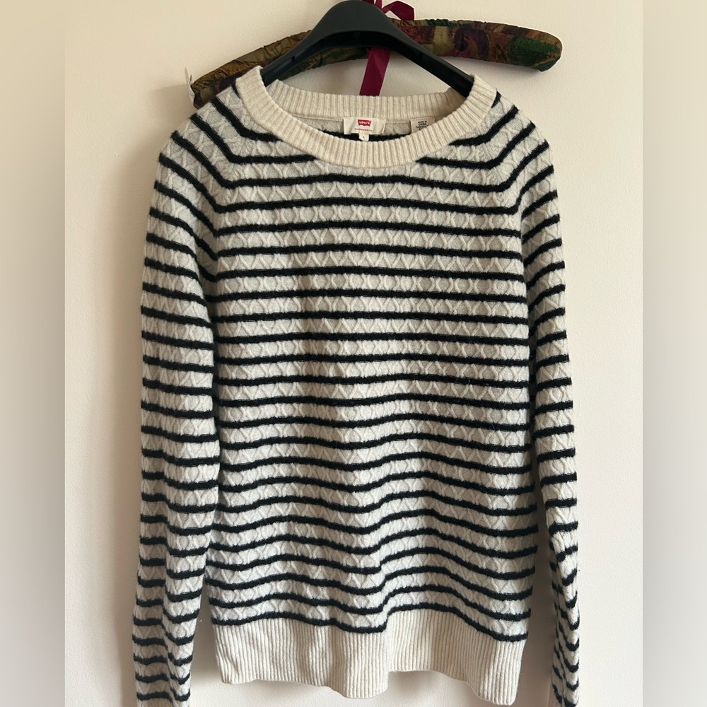 Levi’s wool blend sweater